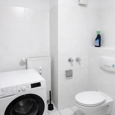 5 Bett Monteurwohnung In Schoenebeck, Pfaennerstrasse 6a