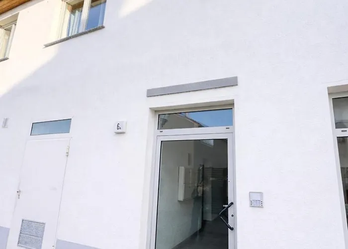 5 Bett Monteurwohnung In Schoenebeck, Pfaennerstrasse 6a Lägenhet Schönebeck